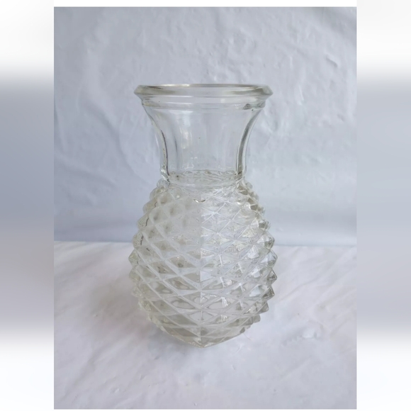 Vintage FTD 1983 Pressed Glass Pineapple Shaped Vase 5 1/2" Tall - Picture 2 of 10